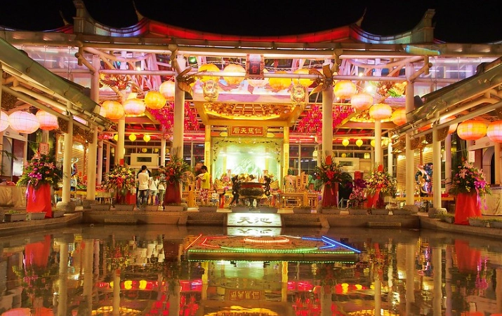 鹿港夜遊