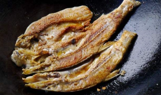 煎魚不粘鍋