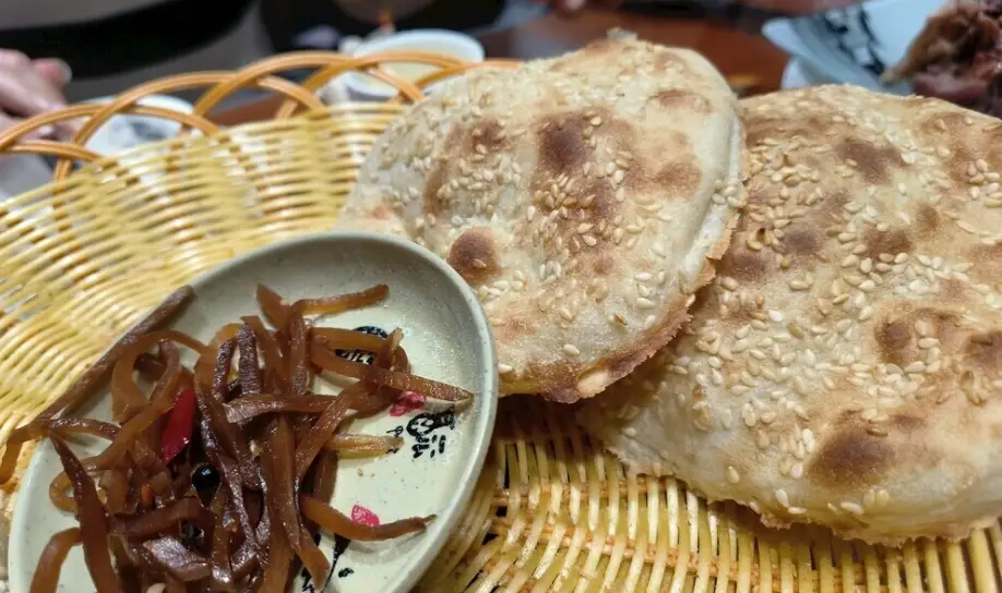 忠貞市場燒餅做法