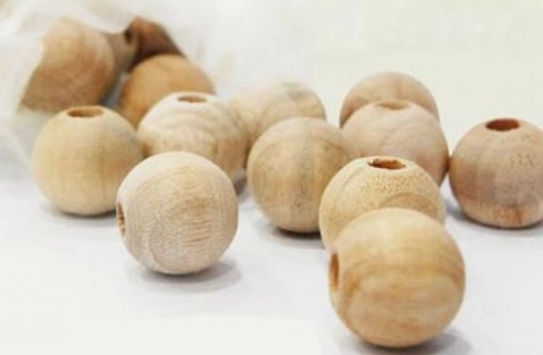 樟腦丸驅貓終極指南：安全使用技巧、風險解析與替代方案